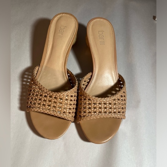 BAR III Beige Spherical Heel Cally Artsty vacation Slip On Sandals 8.5 - Picture 2 of 9